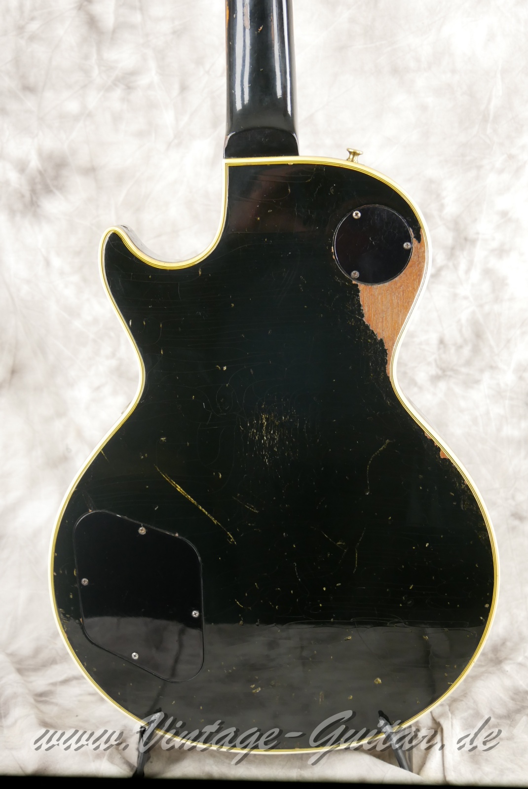 img/vintage/6400/Gibson_Les_Paul_Custom_one_piece_body_USA_black_1969-008.JPG