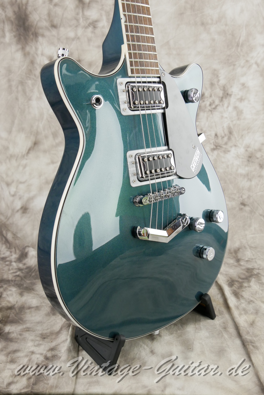 img/vintage/6409/Gretsch_G5222_Electromatic_Double_Jet_BT_V_Stoptail_Jade_Grey_Metallic_China_2019-009.JPG