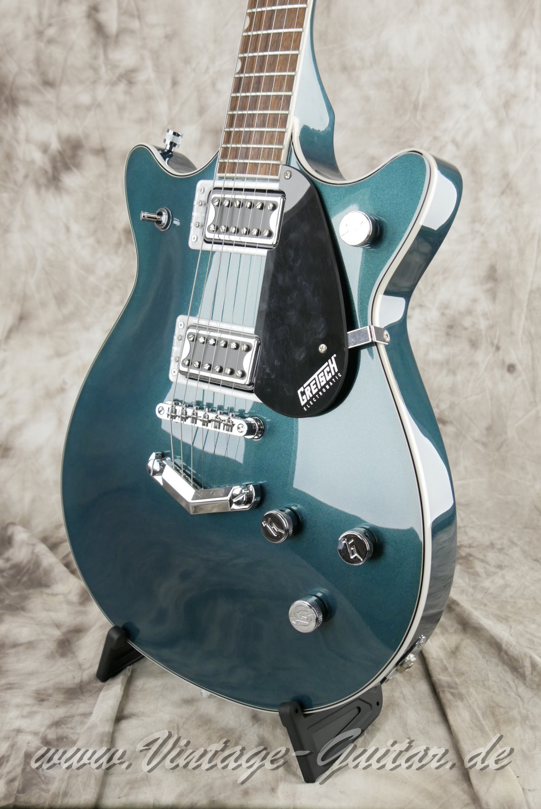 img/vintage/6409/Gretsch_G5222_Electromatic_Double_Jet_BT_V_Stoptail_Jade_Grey_Metallic_China_2019-010.JPG