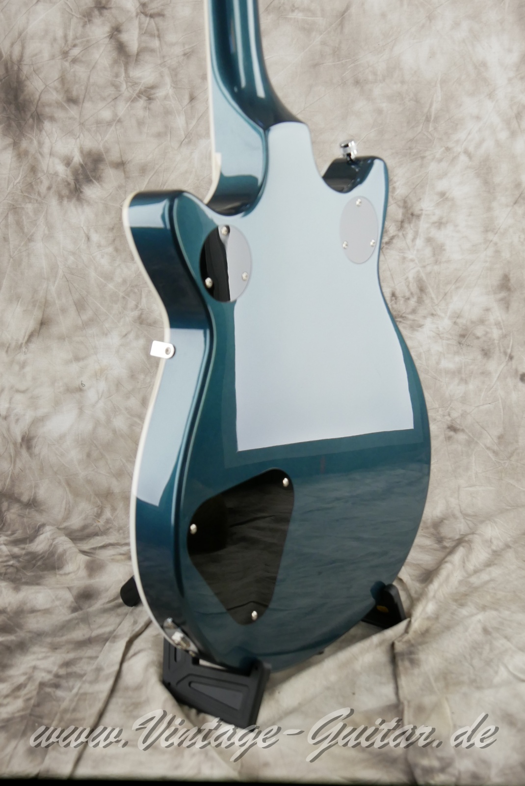 img/vintage/6409/Gretsch_G5222_Electromatic_Double_Jet_BT_V_Stoptail_Jade_Grey_Metallic_China_2019-011.JPG