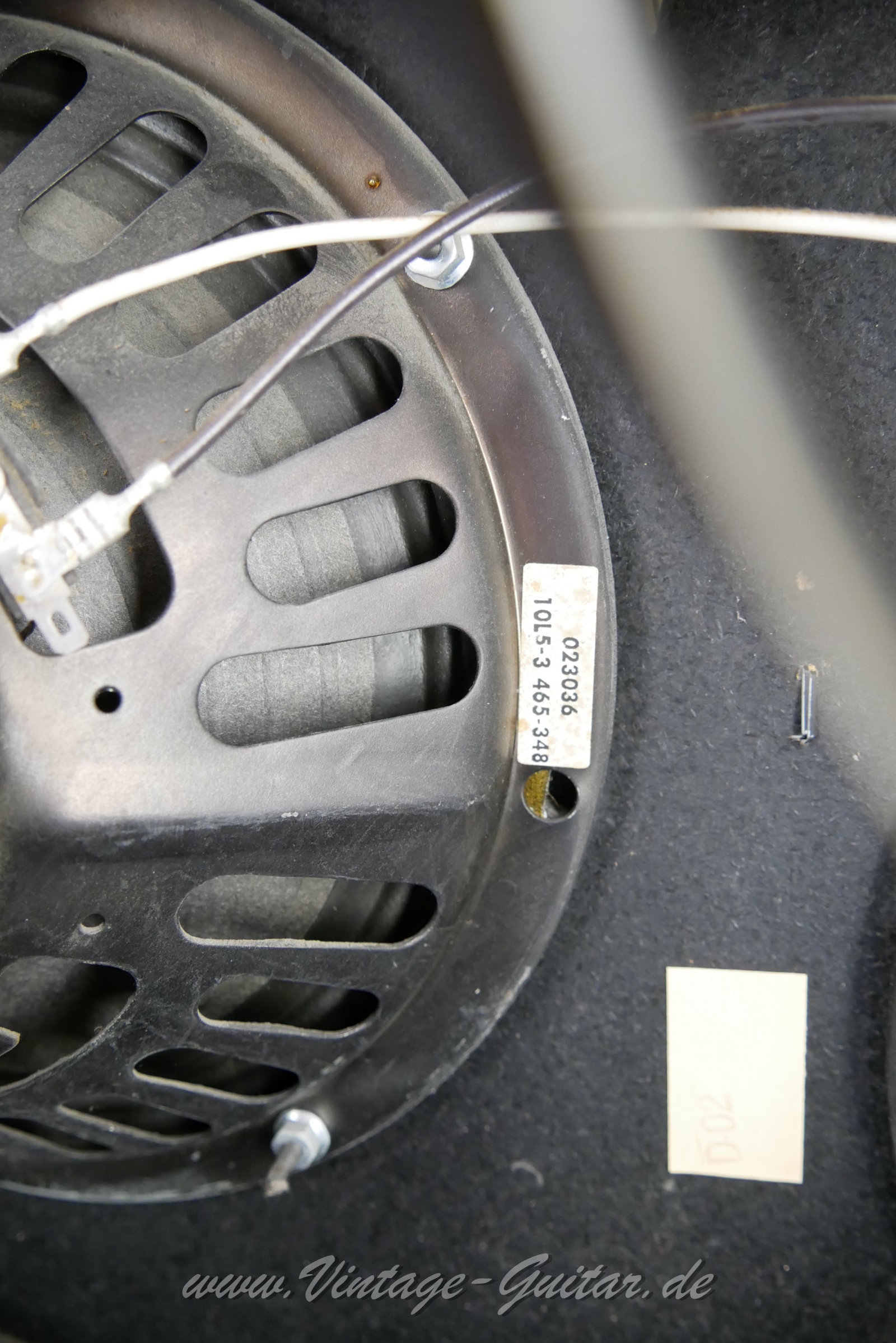img/vintage/6413/Fender_Blues_Junior_black_panel_PR295_Mexico_2010-015.JPG