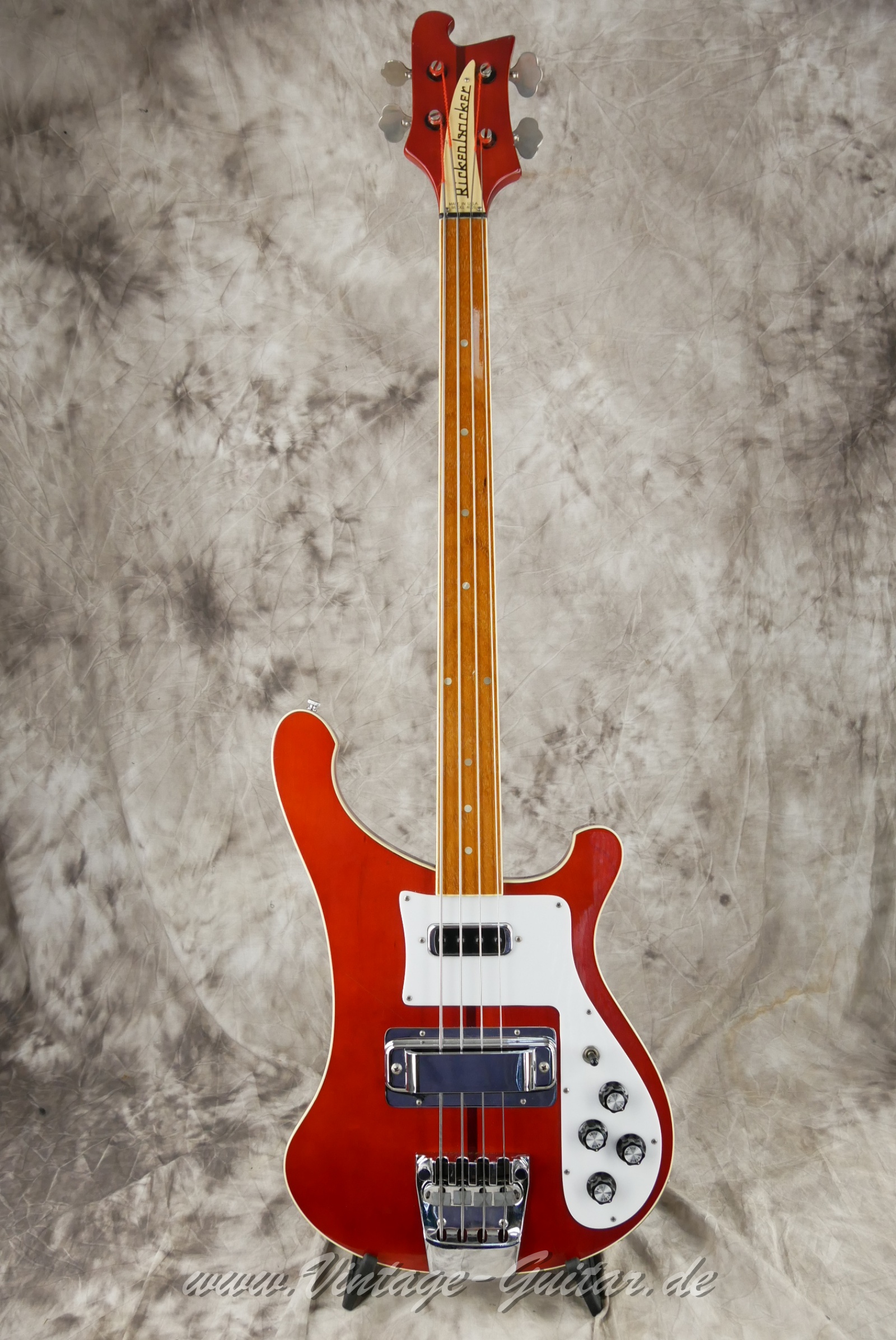 Rickenbacker_4001_FL_1978001.JPG