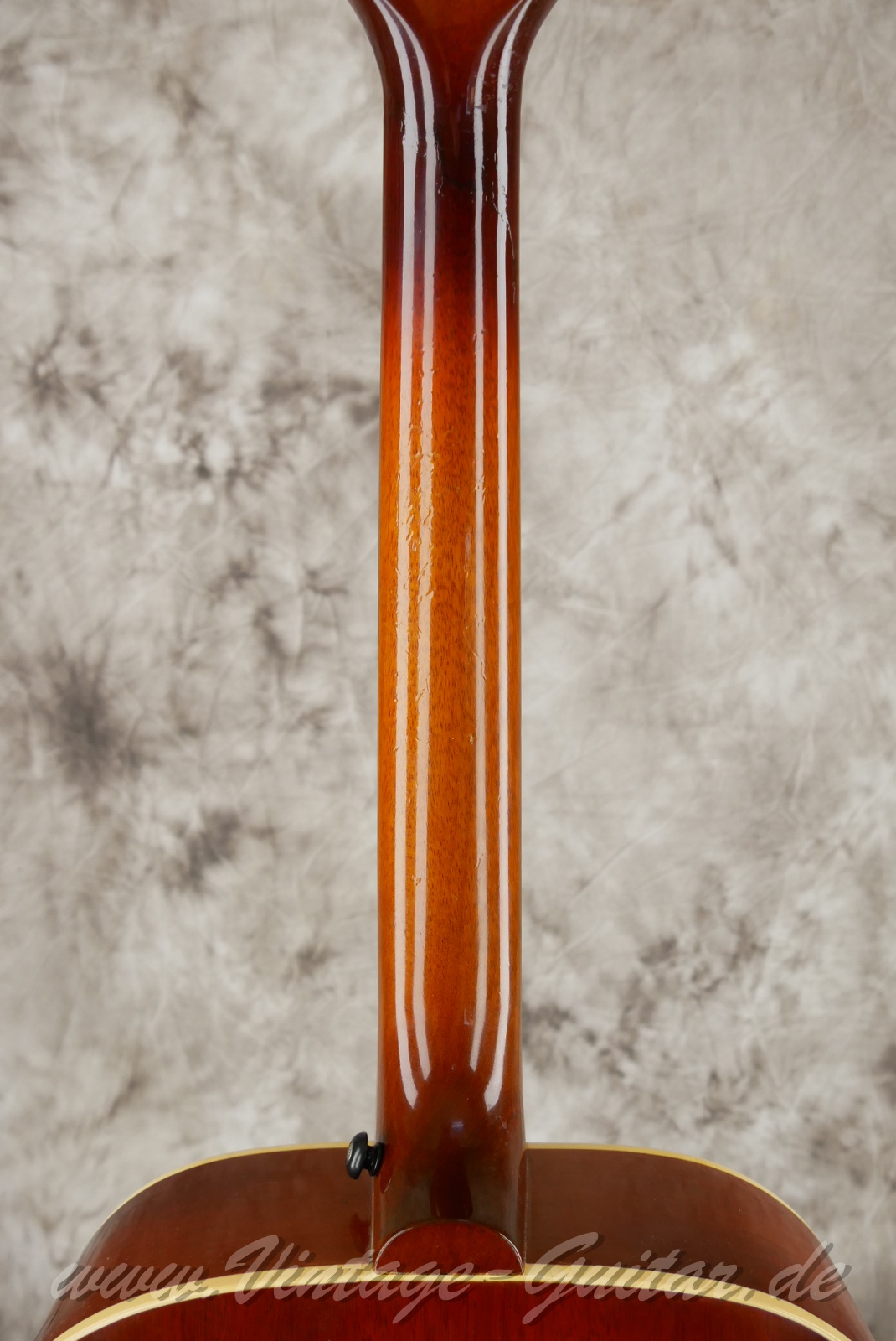 img/vintage/6439/Gibson_l48_1950_USA_sunburst-006.jpg