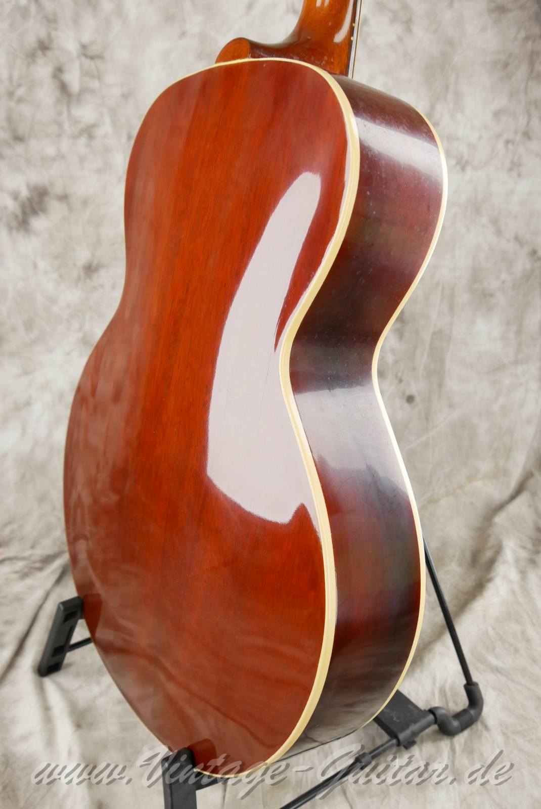 img/vintage/6439/Gibson_l48_1950_USA_sunburst-012.jpg