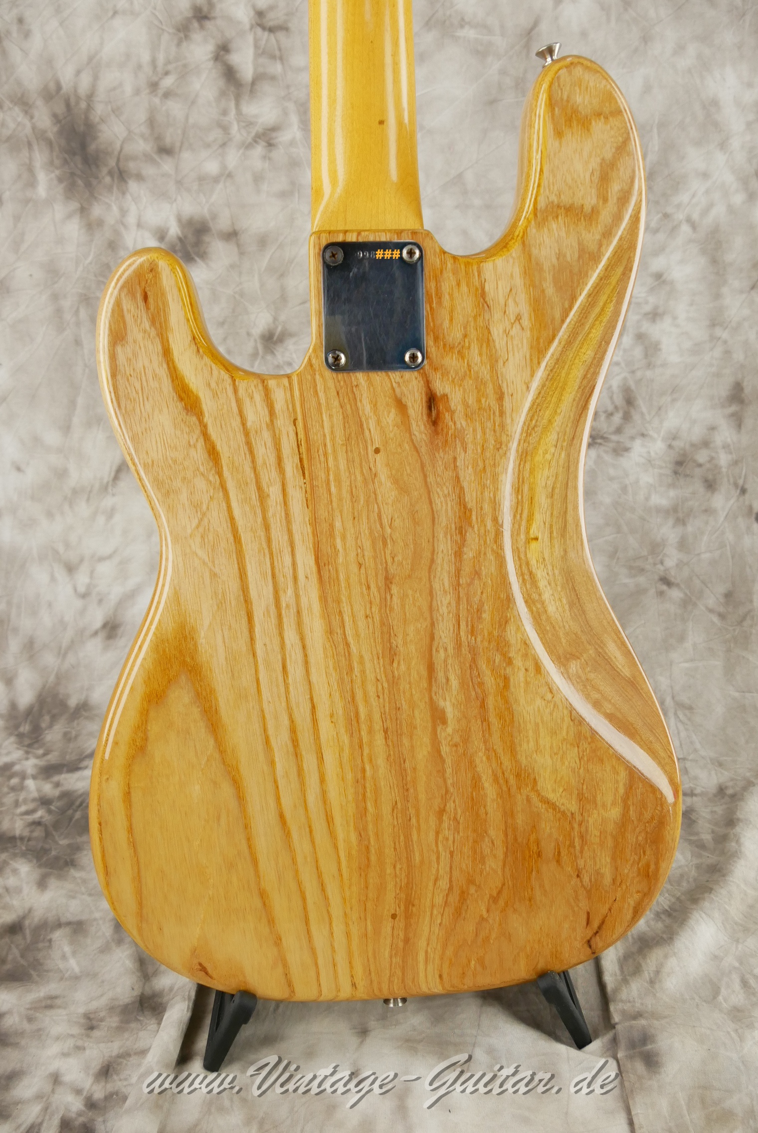 img/vintage/6457/Fender_Precision_1963_Natural_Refin_USA004.JPG