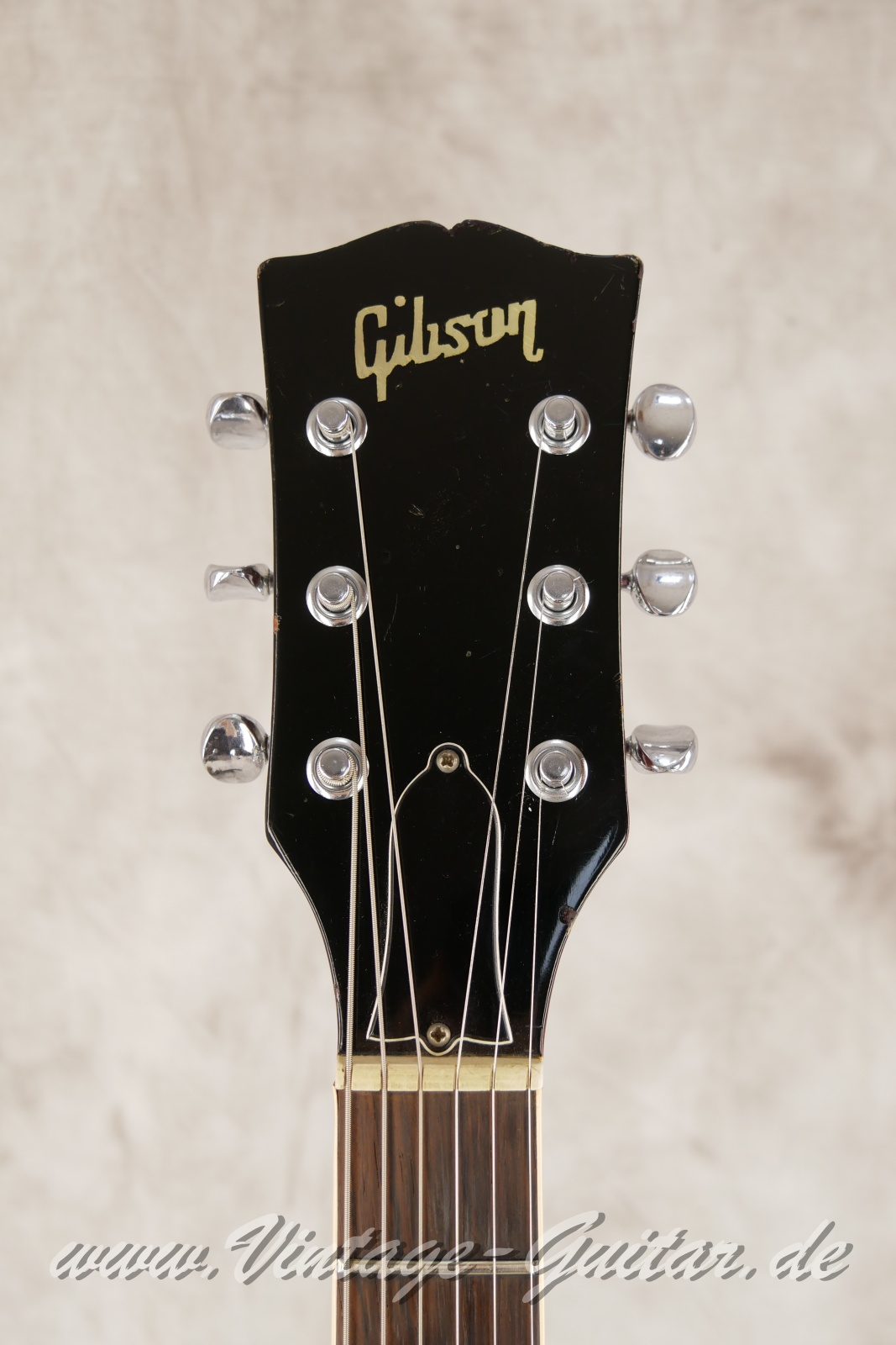 img/vintage/6472/Gibson_SG_Special_P90_cherry_1967-003.JPG