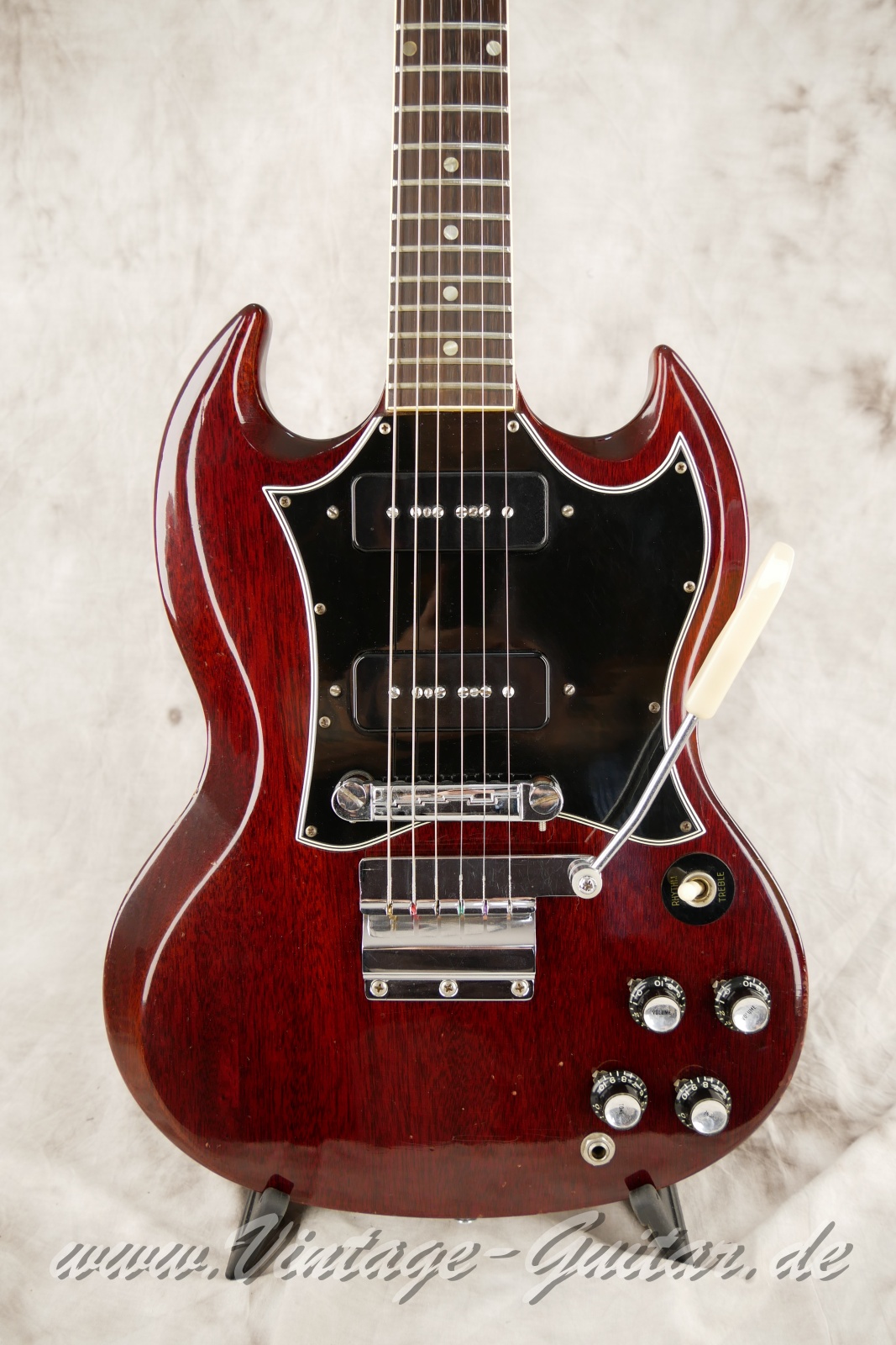 img/vintage/6472/Gibson_SG_Special_P90_cherry_1967-008.JPG