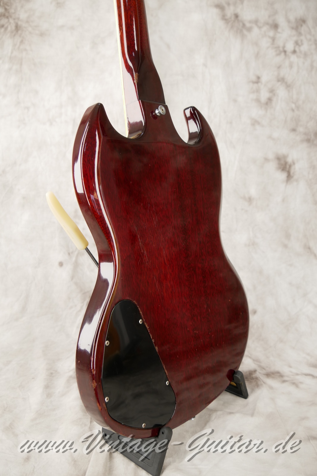 img/vintage/6472/Gibson_SG_Special_P90_cherry_1967-011.JPG