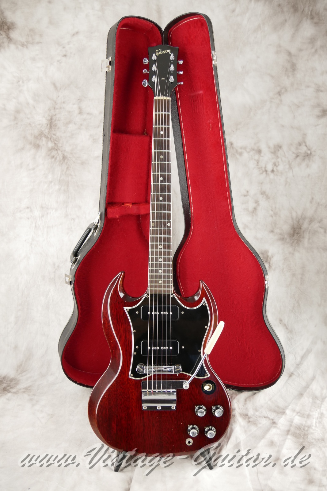 img/vintage/6472/Gibson_SG_Special_P90_cherry_1967-020.JPG