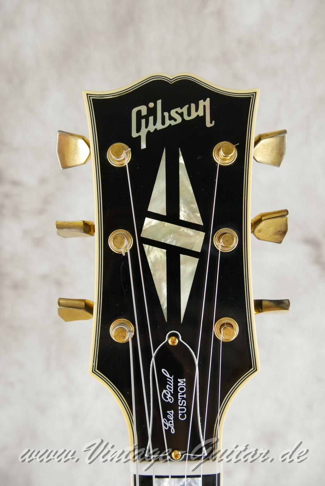 img/vintage/6473/Gibson_Les_Paul_Custom_50th_anniversary_Custom_shop_black_2018-003.JPG