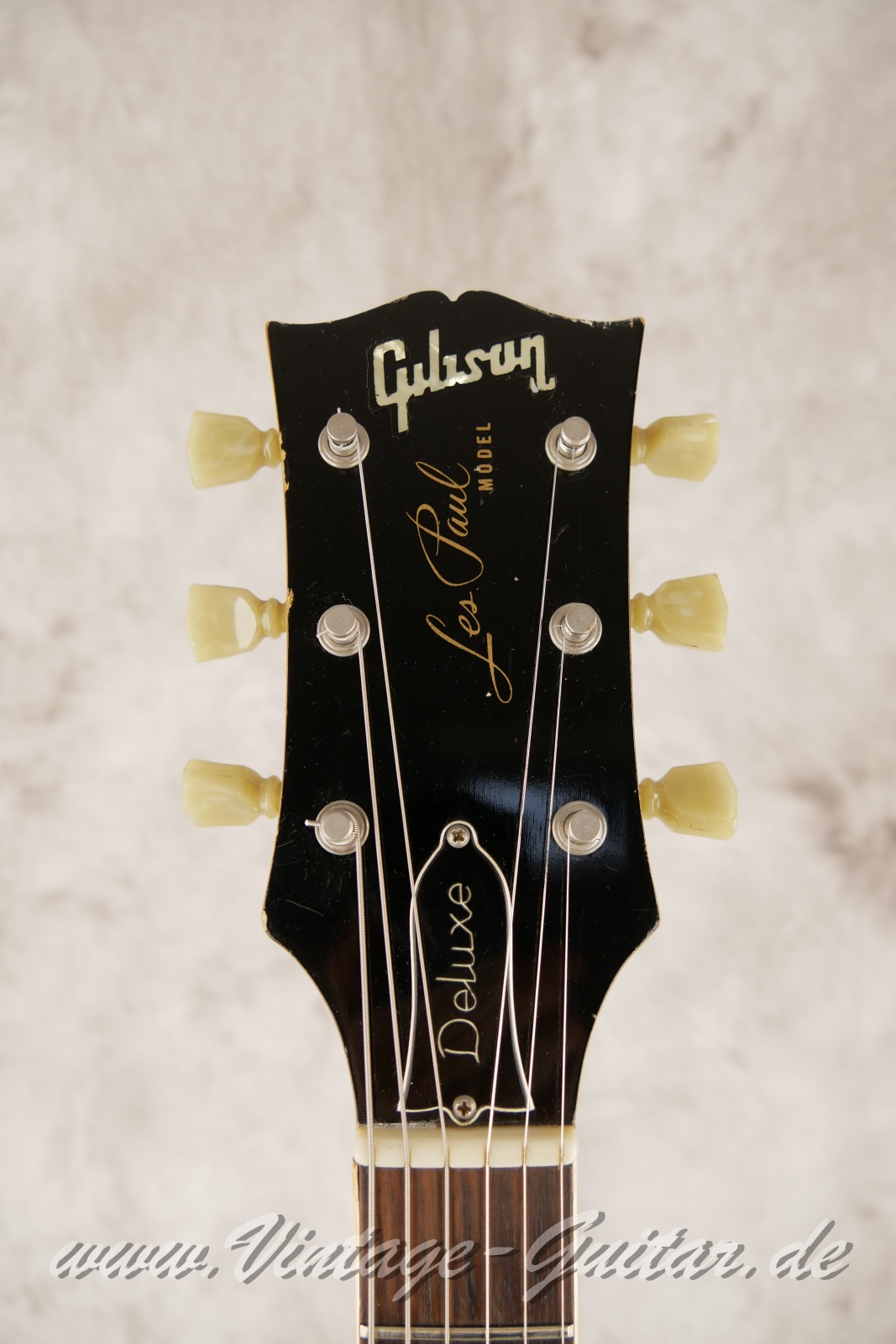 img/vintage/6476/Gibson_Les_Paul_Deluxe_goldtop_1969-003.JPG