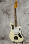 Musterbild Fender-Jaguar-Johnny-Marr-olympic-white-001.JPG